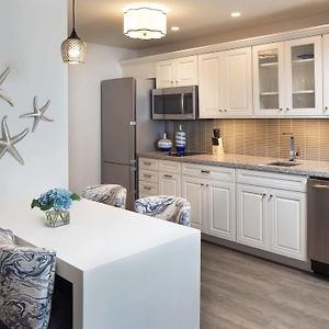 One-Bedroom Suite Mobility Accessible